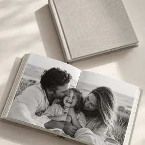 Linen album · 40p